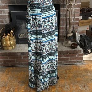 Solemio Geometric Blue and Black Maxi Skirt
